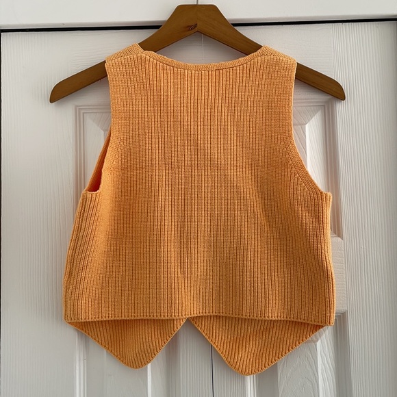 NWOT Orange sweater vest tank top - Picture 5 of 5